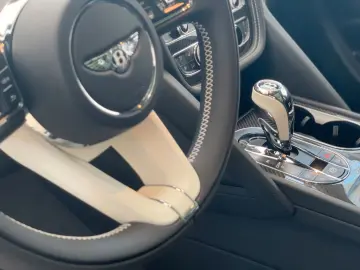BENTLEY Bentayga 4.0 V8 S 4WD
