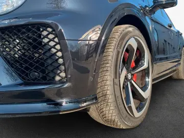 BENTLEY New Bentayga V8 S