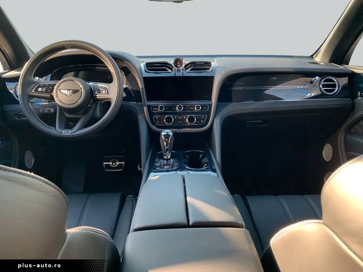 BENTLEY New Bentayga V8 S