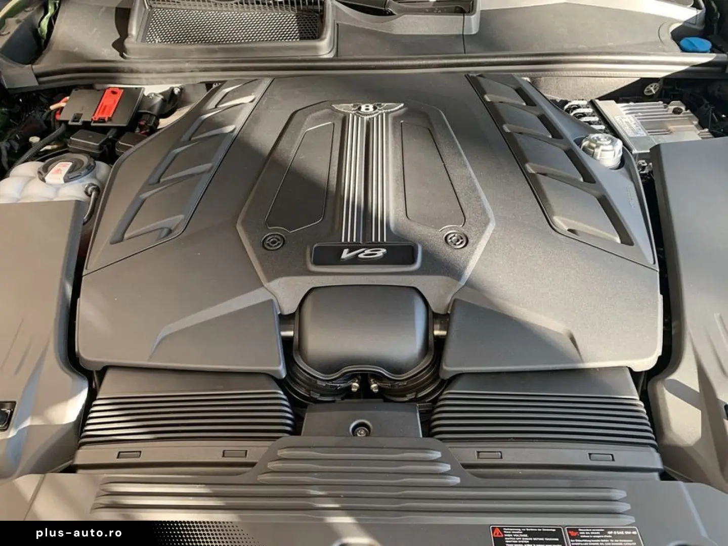 BENTLEY New Bentayga V8 S