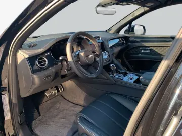 BENTLEY New Bentayga V8 S