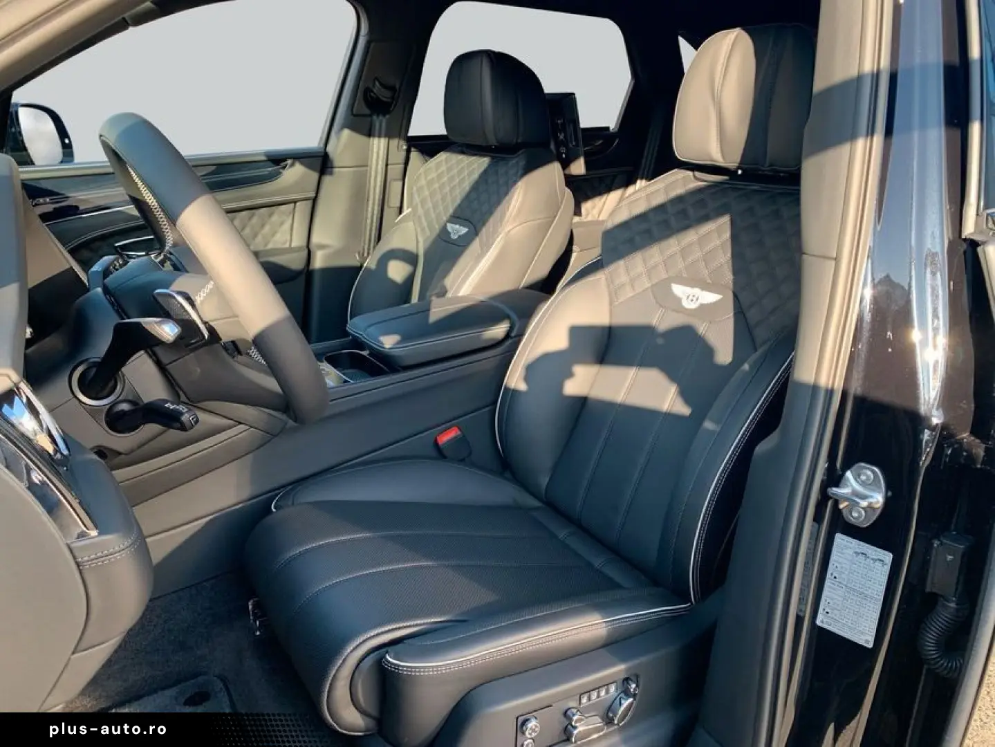 BENTLEY New Bentayga V8 S