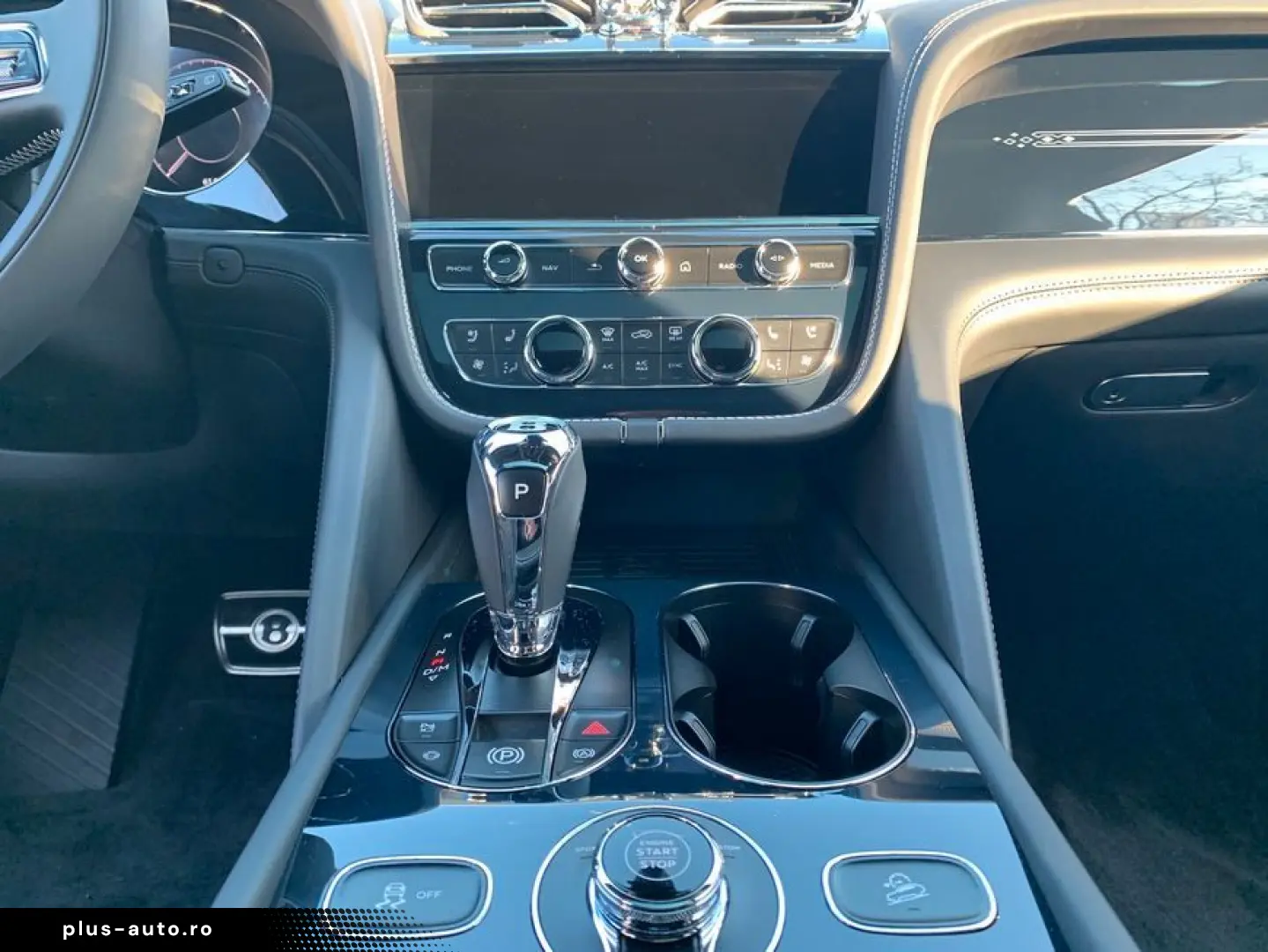 BENTLEY New Bentayga V8 S