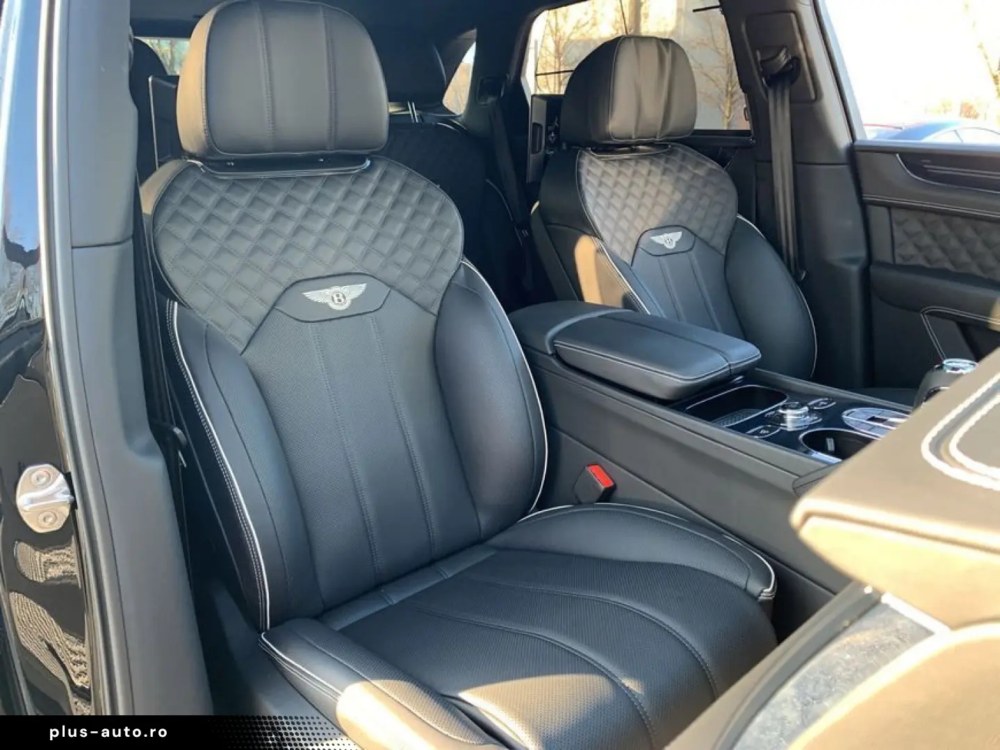 BENTLEY New Bentayga V8 S