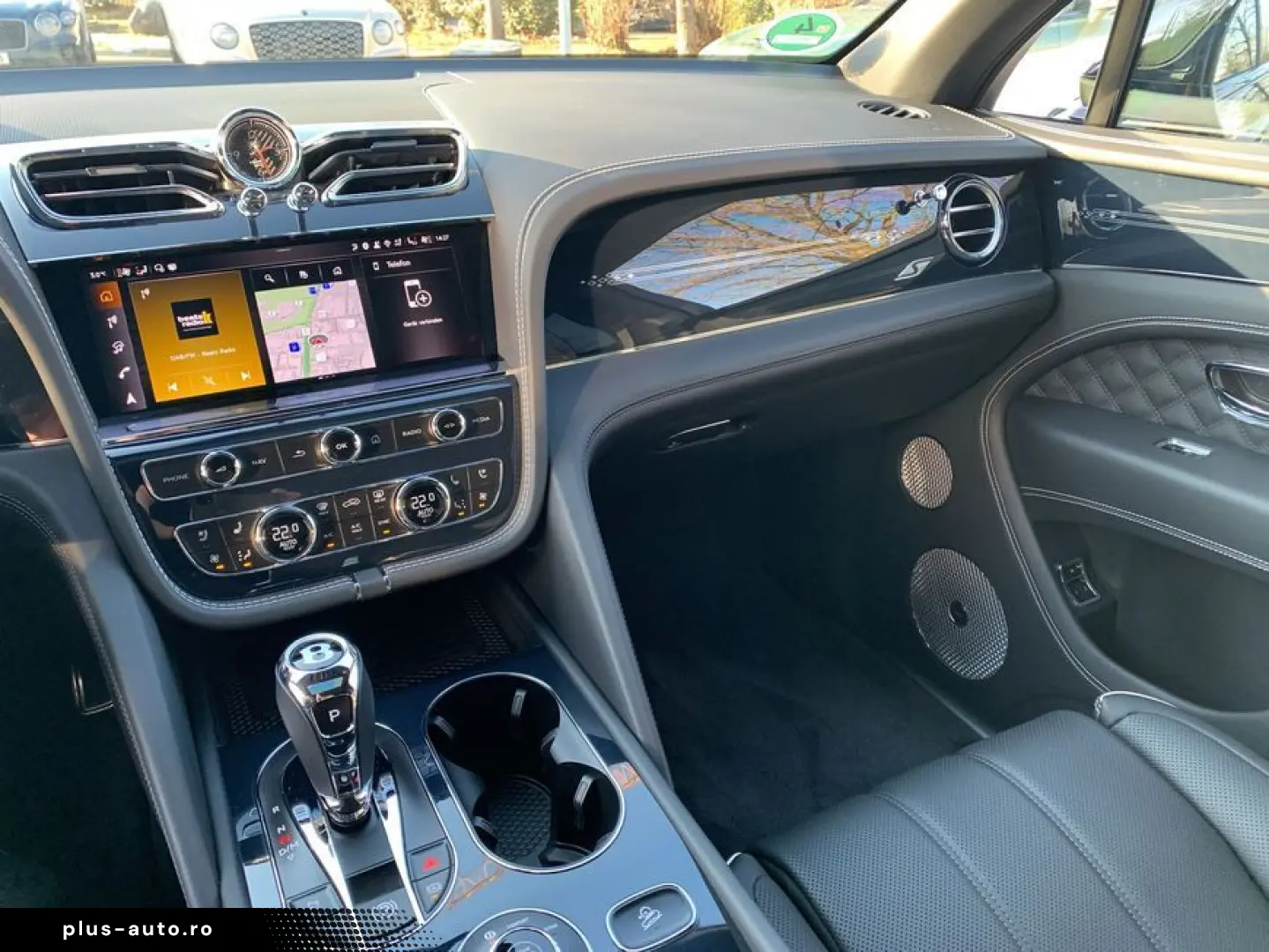 BENTLEY New Bentayga V8 S