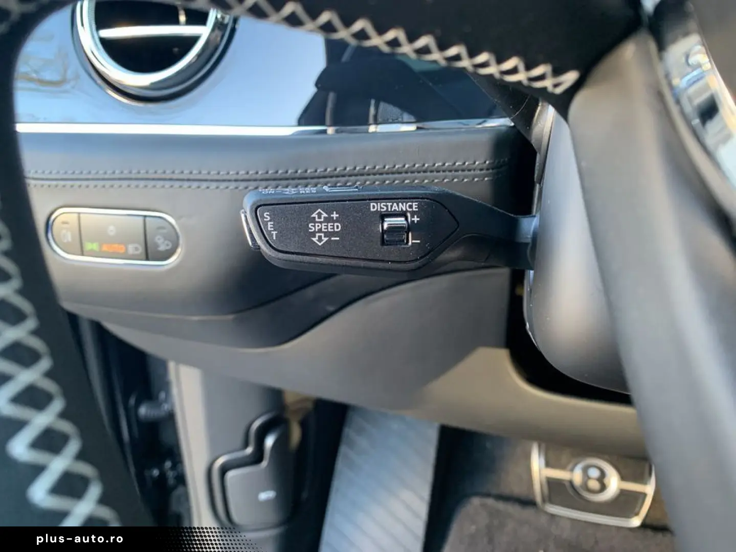 BENTLEY New Bentayga V8 S
