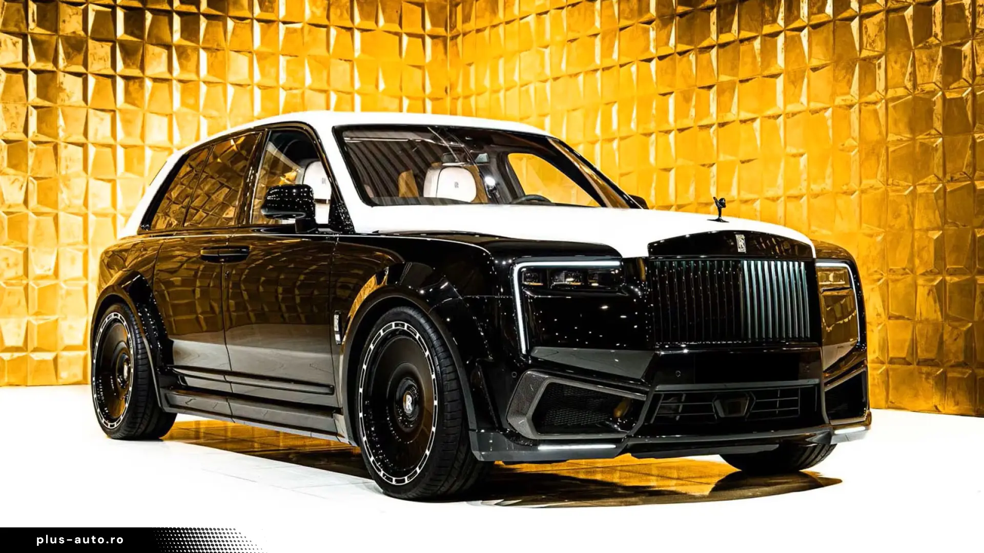 Rolls-Royce Cullinan Black Bagde_NOVITEC