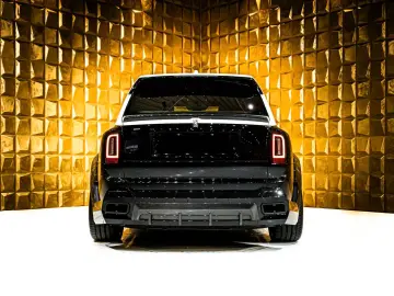 Rolls-Royce Cullinan Black Bagde_NOVITEC