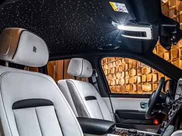 Rolls-Royce Cullinan Black Bagde_NOVITEC