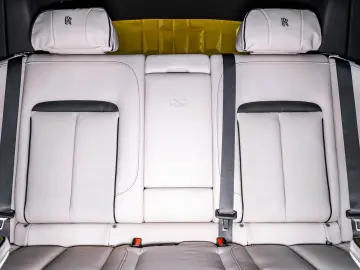Rolls-Royce Cullinan Black Bagde_NOVITEC