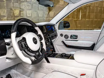 Rolls-Royce Cullinan MANSORY