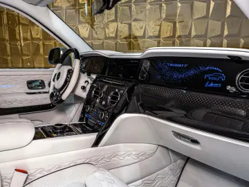 Rolls-Royce Cullinan MANSORY