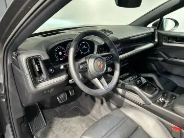 PORSCHE Cayenne E-Hybrid Coupe InnoDrive Head-Up BOSE