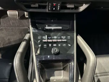 PORSCHE Cayenne E-Hybrid Coupe InnoDrive Head-Up BOSE