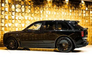 Rolls-Royce Cullinan BLACK BADGE MANSORY
