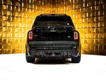 Rolls-Royce Cullinan BLACK BADGE MANSORY