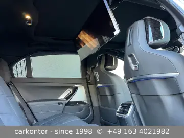 BMW 750e xDr.  MSPORT PRO LOUNGE SEAT FOND EN FROZEN