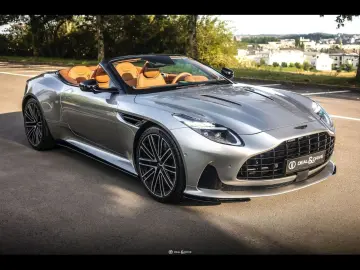 ASTON MARTIN DB12 VOLANTE SPIRIT SILVER PPF BLACK PA…
