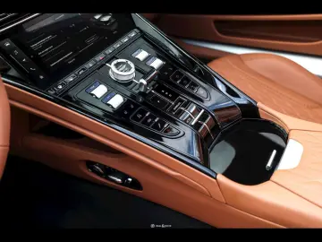 ASTON MARTIN DB12 VOLANTE SPIRIT SILVER PPF BLACK PA…