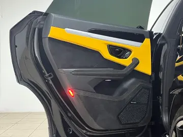 LAMBORGHINI Urus 4.0 V8 Sport B&O PANO HEADUP  MASSAGE 360 A