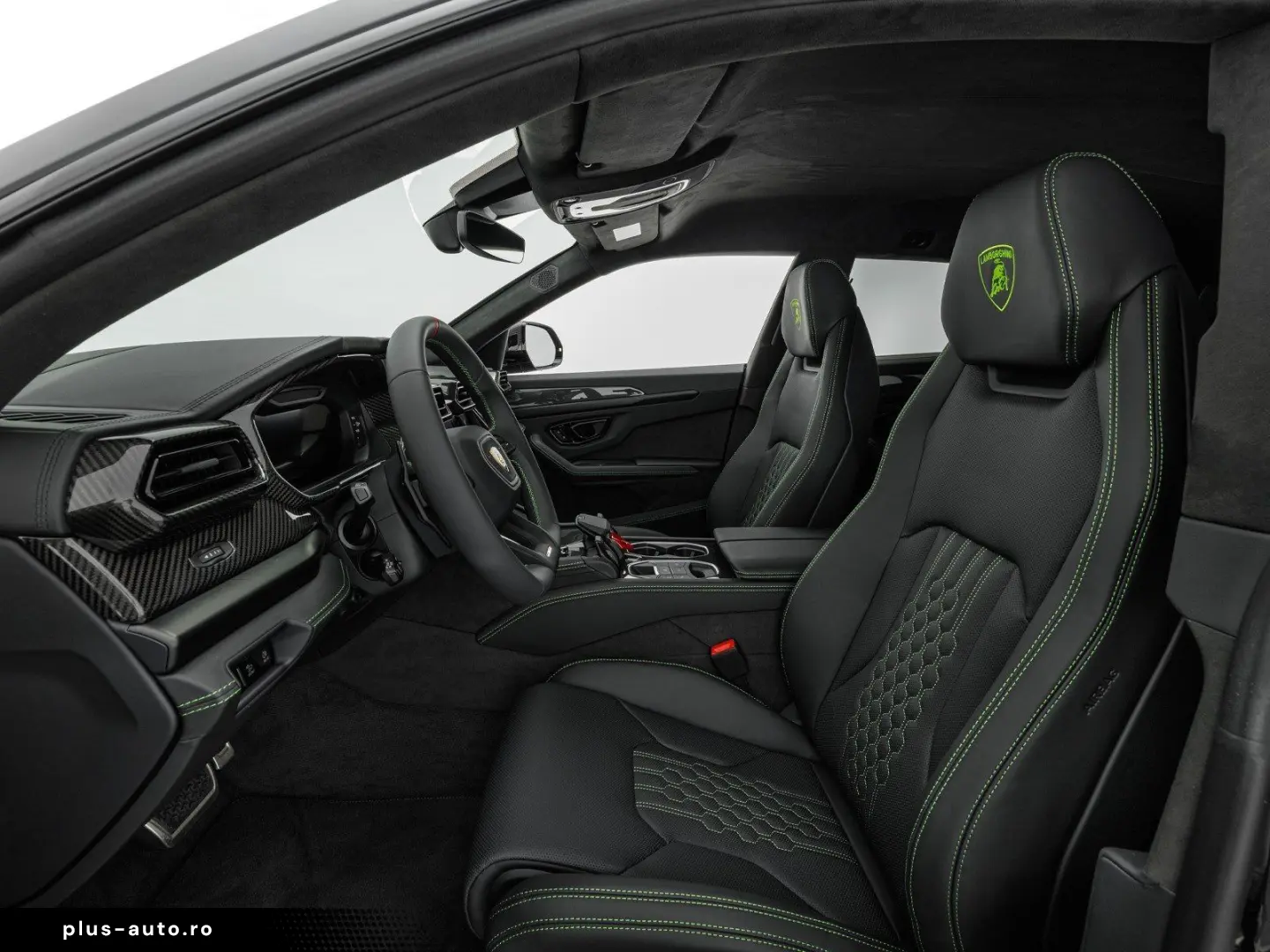 LAMBORGHINI Urus SE