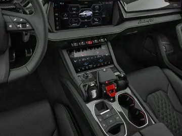 LAMBORGHINI Urus SE