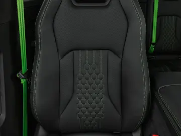 LAMBORGHINI Urus SE