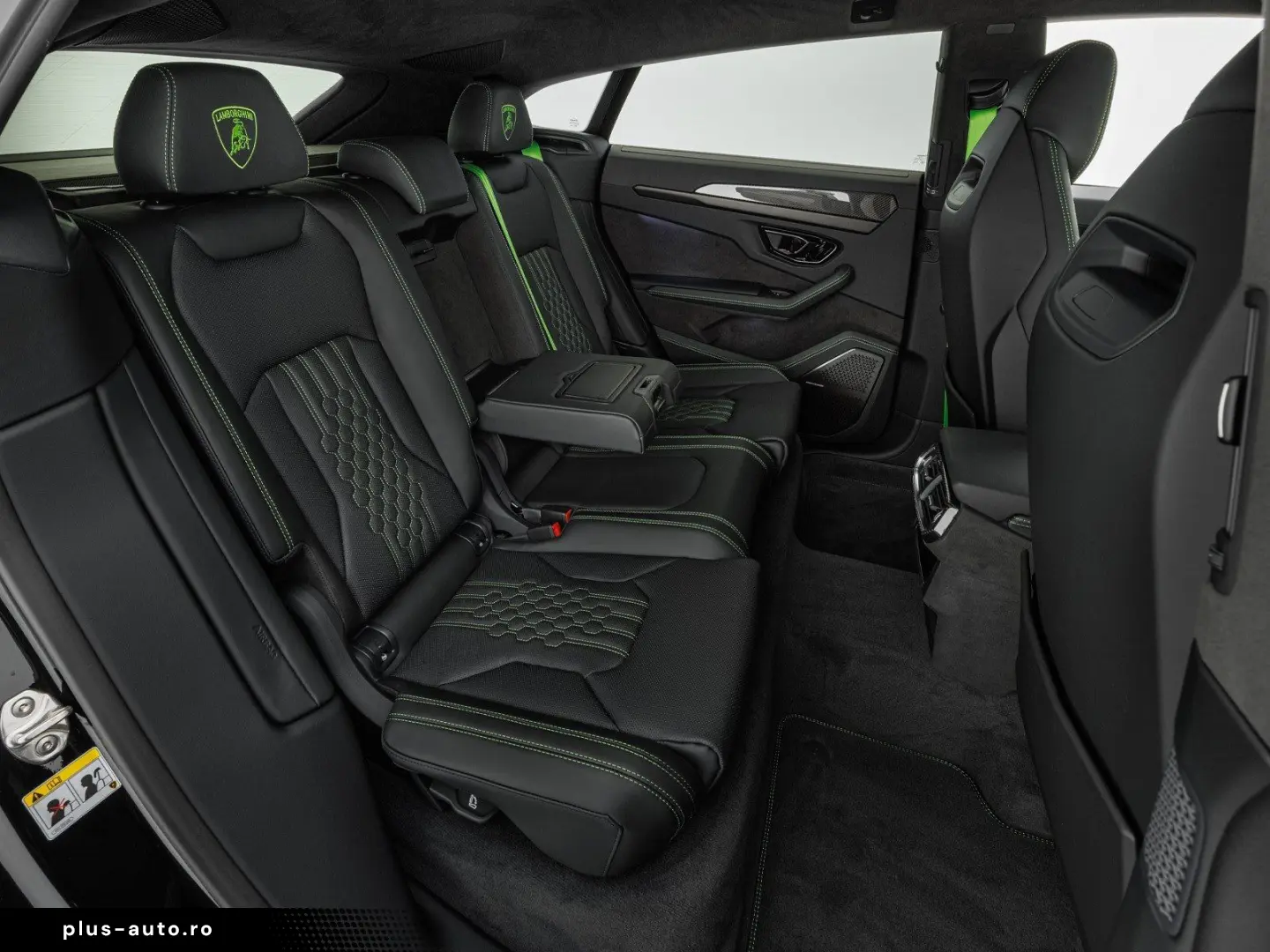 LAMBORGHINI Urus SE