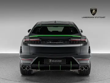 LAMBORGHINI Urus SE