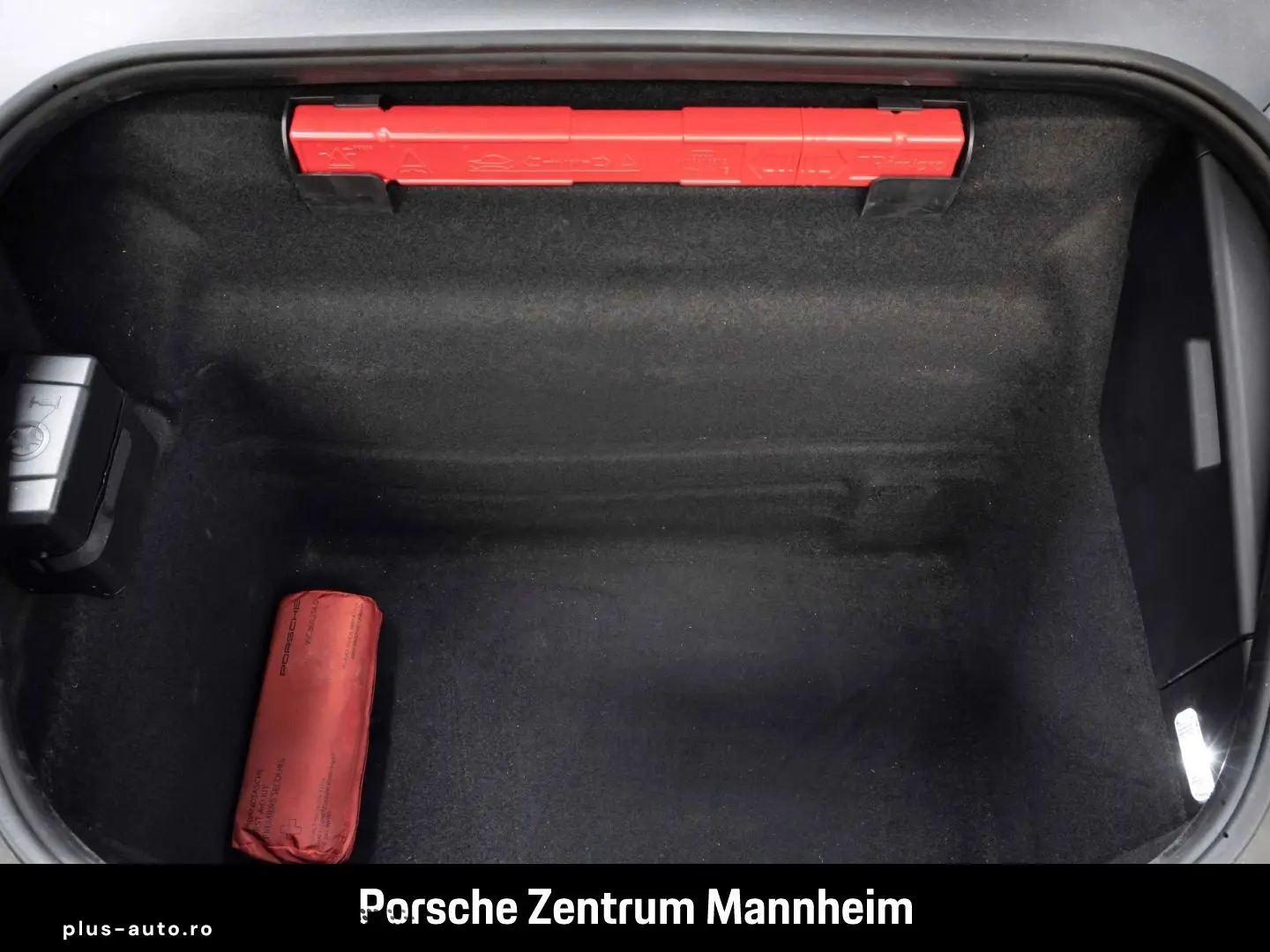 PORSCHE 992 -2 Carrera Sportabgas 14-Wege Bose Schiebeda