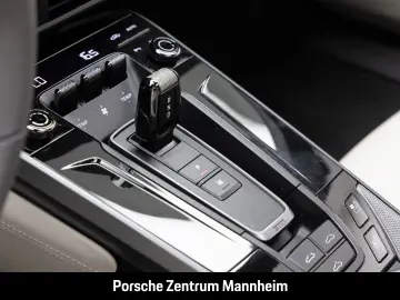 PORSCHE 992 -2 Carrera Sportabgas 14-Wege Bose Schiebeda