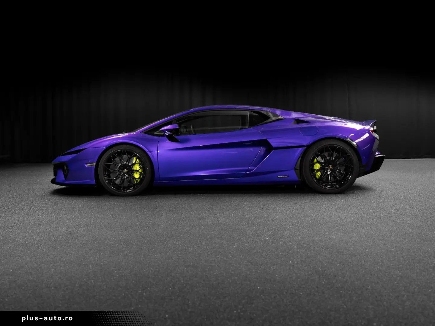 LAMBORGHINI Temerario