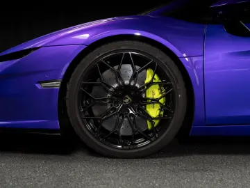 LAMBORGHINI Temerario