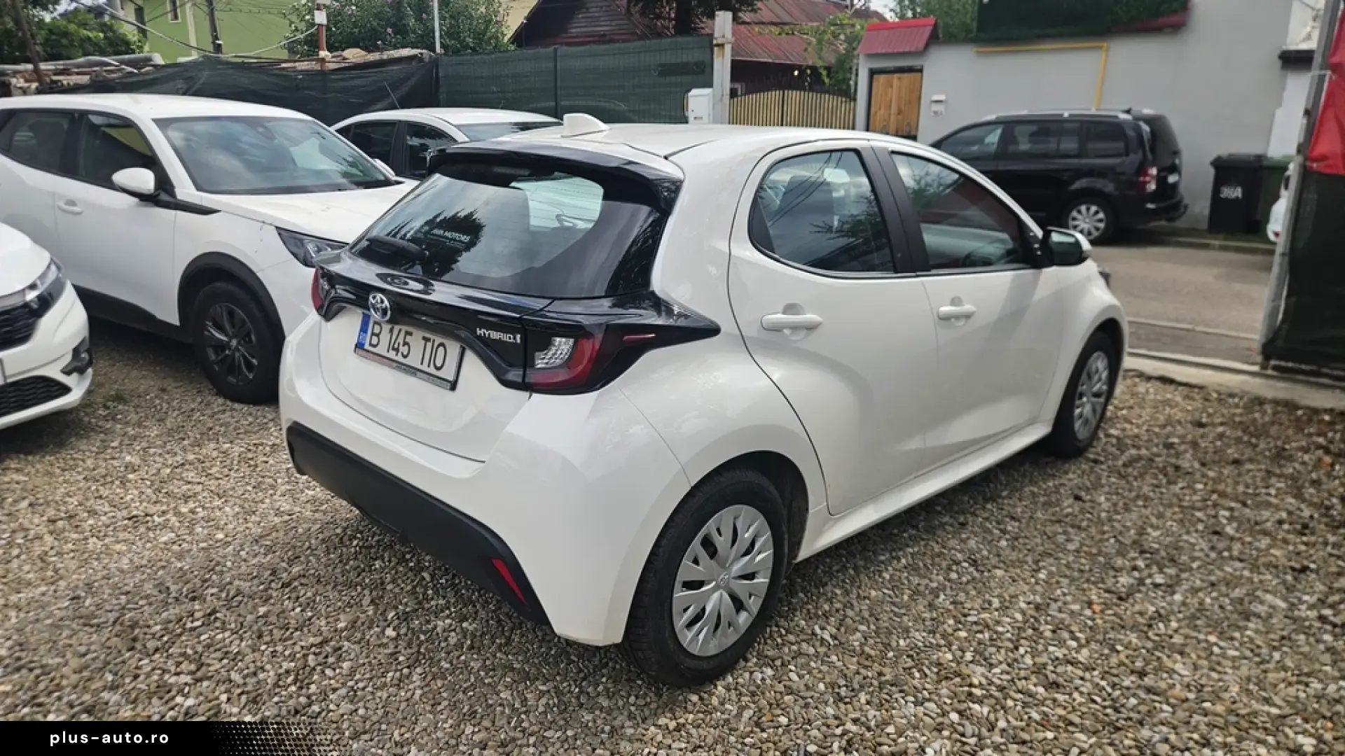 Toyota Yaris 1.5 VVT-i HSD Active