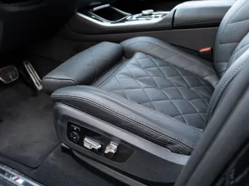 BMW X5 xDrive40d M-Sport AHK ACC PANO Sitzlüft 360