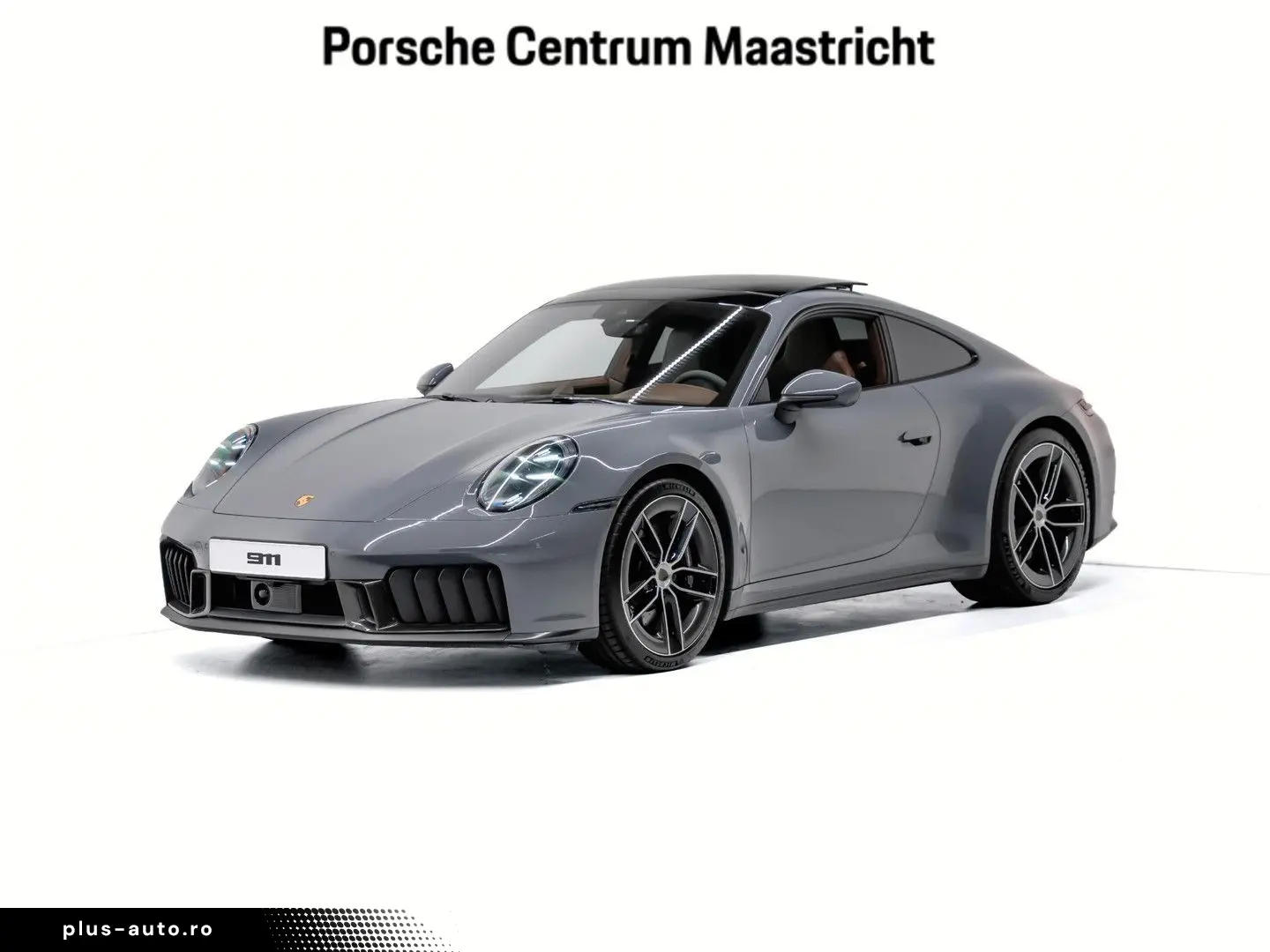 PORSCHE 992 Carrera 4 GTS