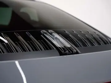 PORSCHE 992 Carrera 4 GTS