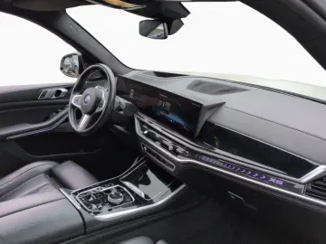 BMW X5 xDrive 40i M Sport Pano StHz H K PAPro DAPro