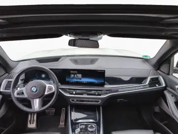 BMW X5 xDrive 40i M Sport Pano StHz H K PAPro DAPro