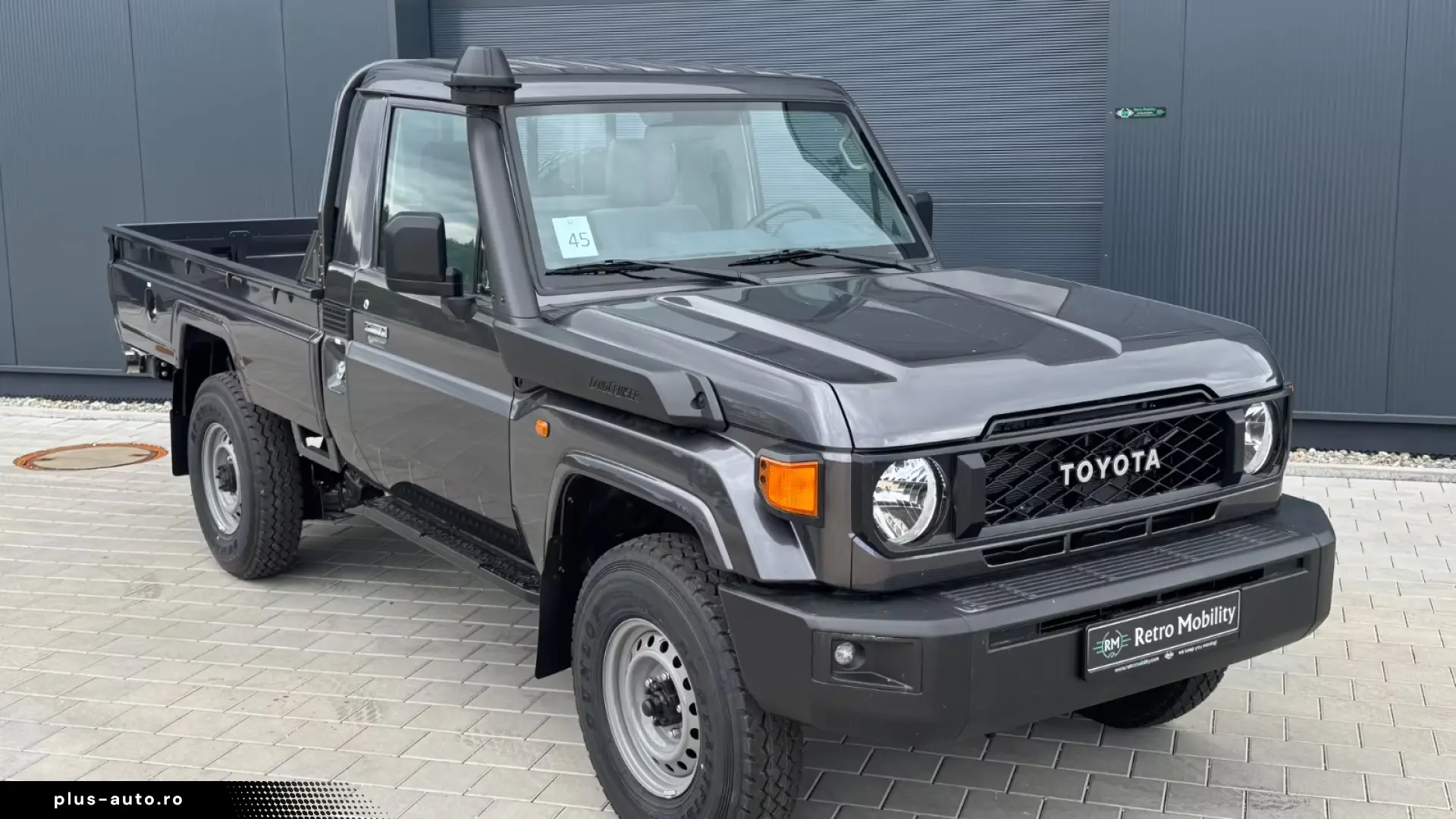Toyota Land Cruiser GRJ79 Single Cab AUT.