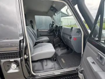 Toyota Land Cruiser GRJ79 Single Cab AUT.