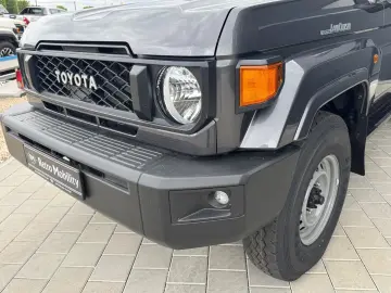 Toyota Land Cruiser GRJ79 Single Cab AUT.