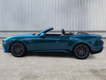 Ford Mustang GT Cabrio 5.0 V8   MAGNERIDE • BREMBO • B&O