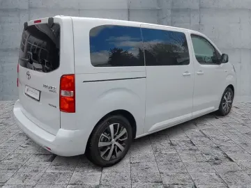 Toyota Proace Verso EV