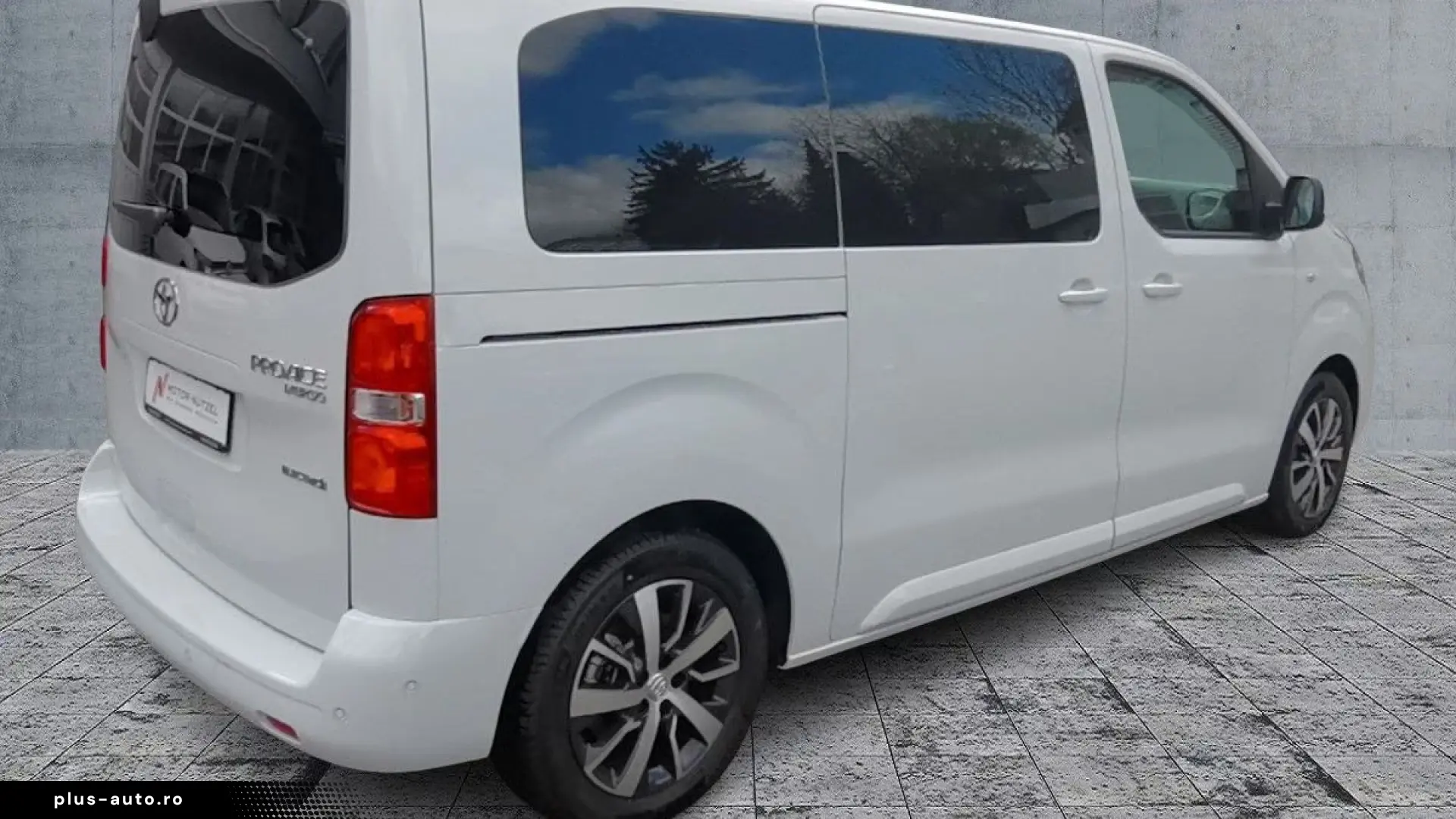 Toyota Proace Verso EV