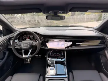 Audi RS Q8 Performance 4.0 TFSI quattro - NOU