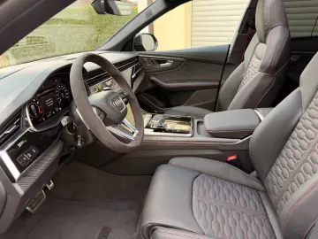 Audi RS Q8 Performance 4.0 TFSI quattro - NOU