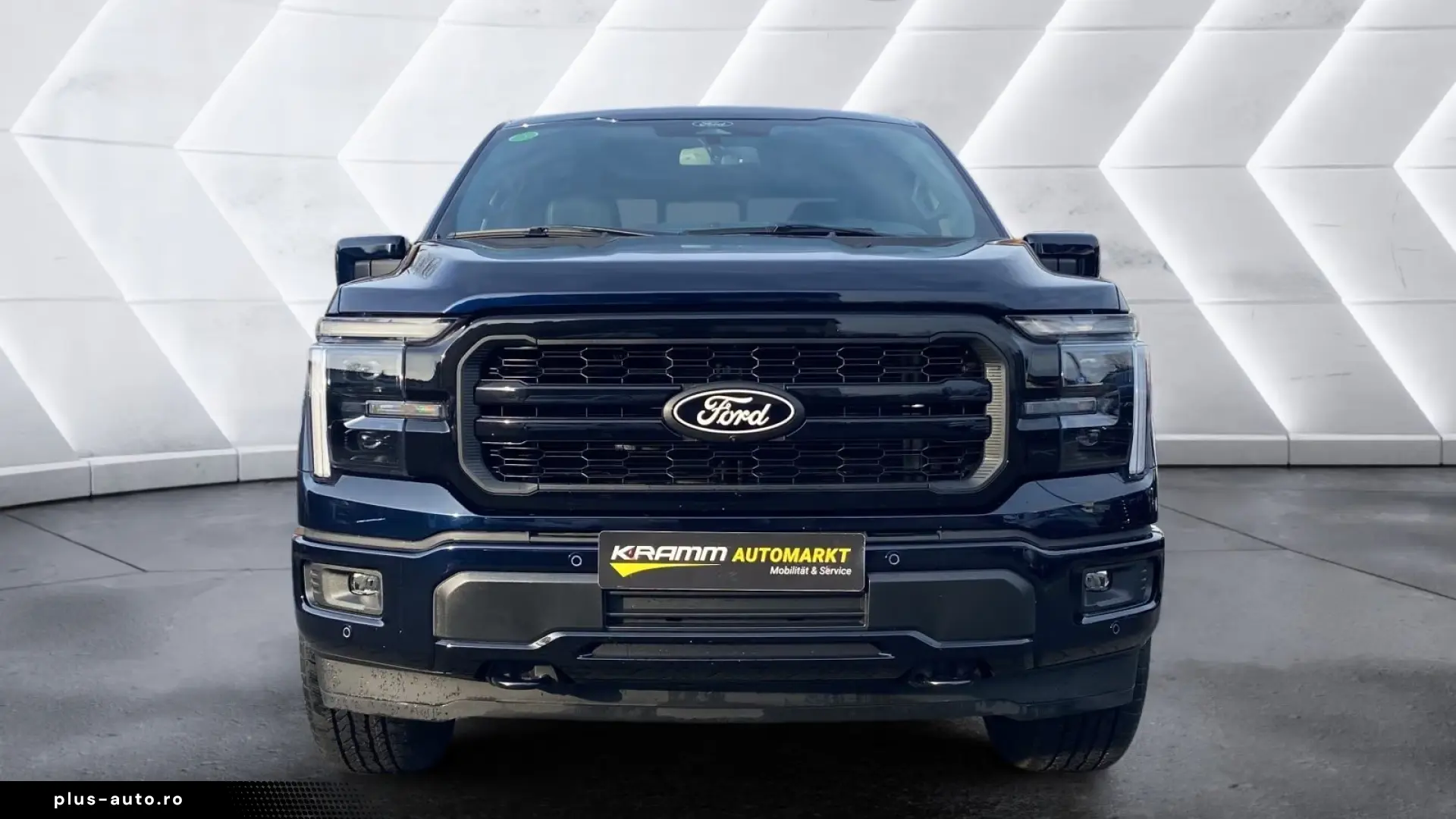 Ford F 150 LARIAT Black Edition 4X4 5.0L