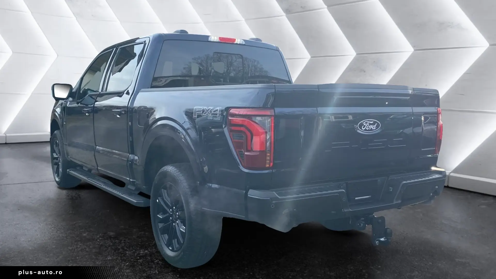 Ford F 150 LARIAT Black Edition 4X4 5.0L