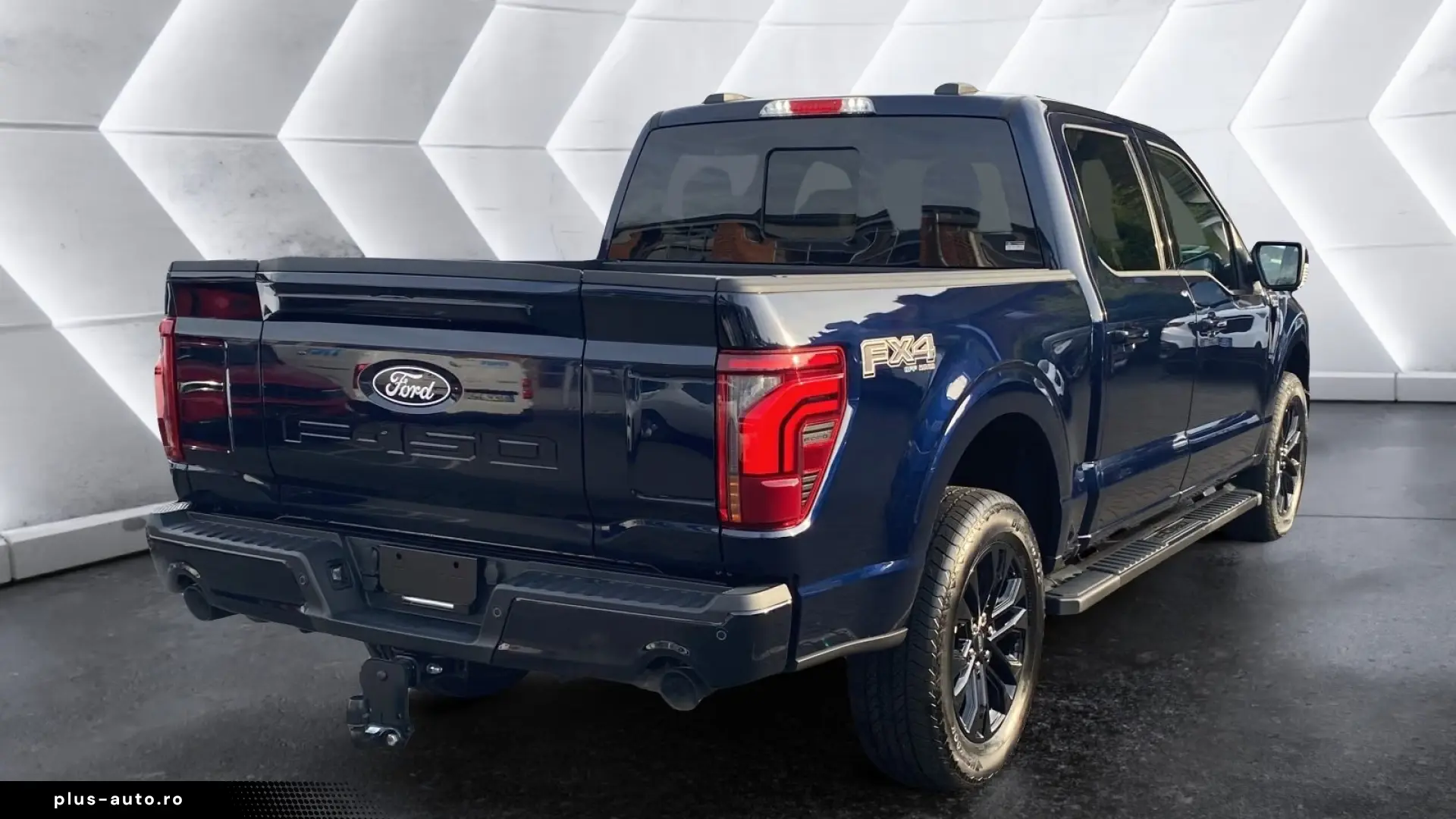 Ford F 150 LARIAT Black Edition 4X4 5.0L